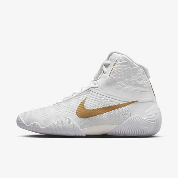 Training Gym High Top Shoes. Nike